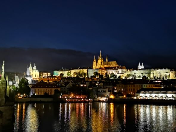 Praga nocą