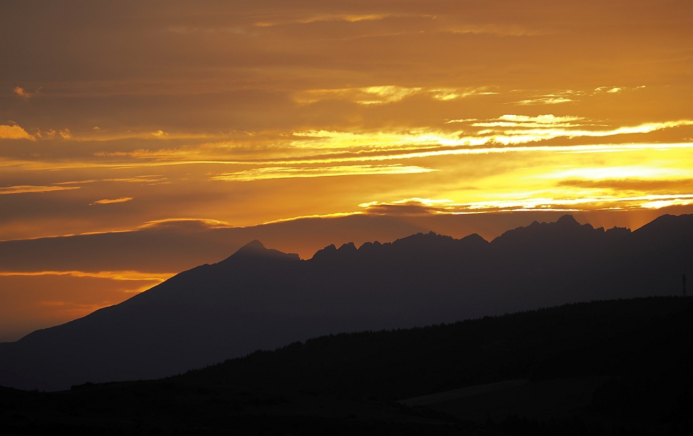 Tatry o zachodzie słońca