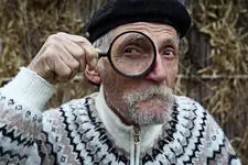 łowca szczegółów