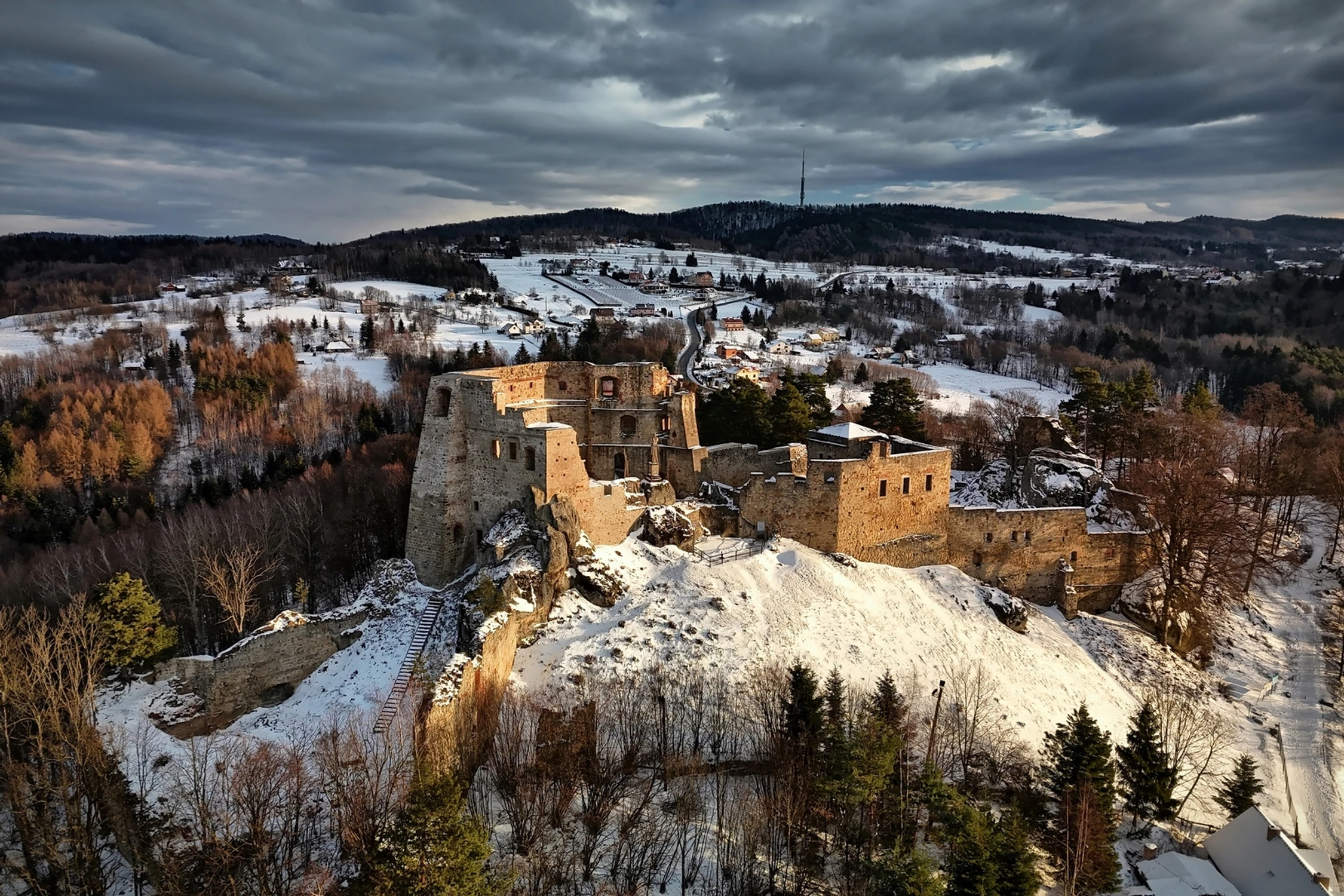 Kamieniec i dynamiczny poranek