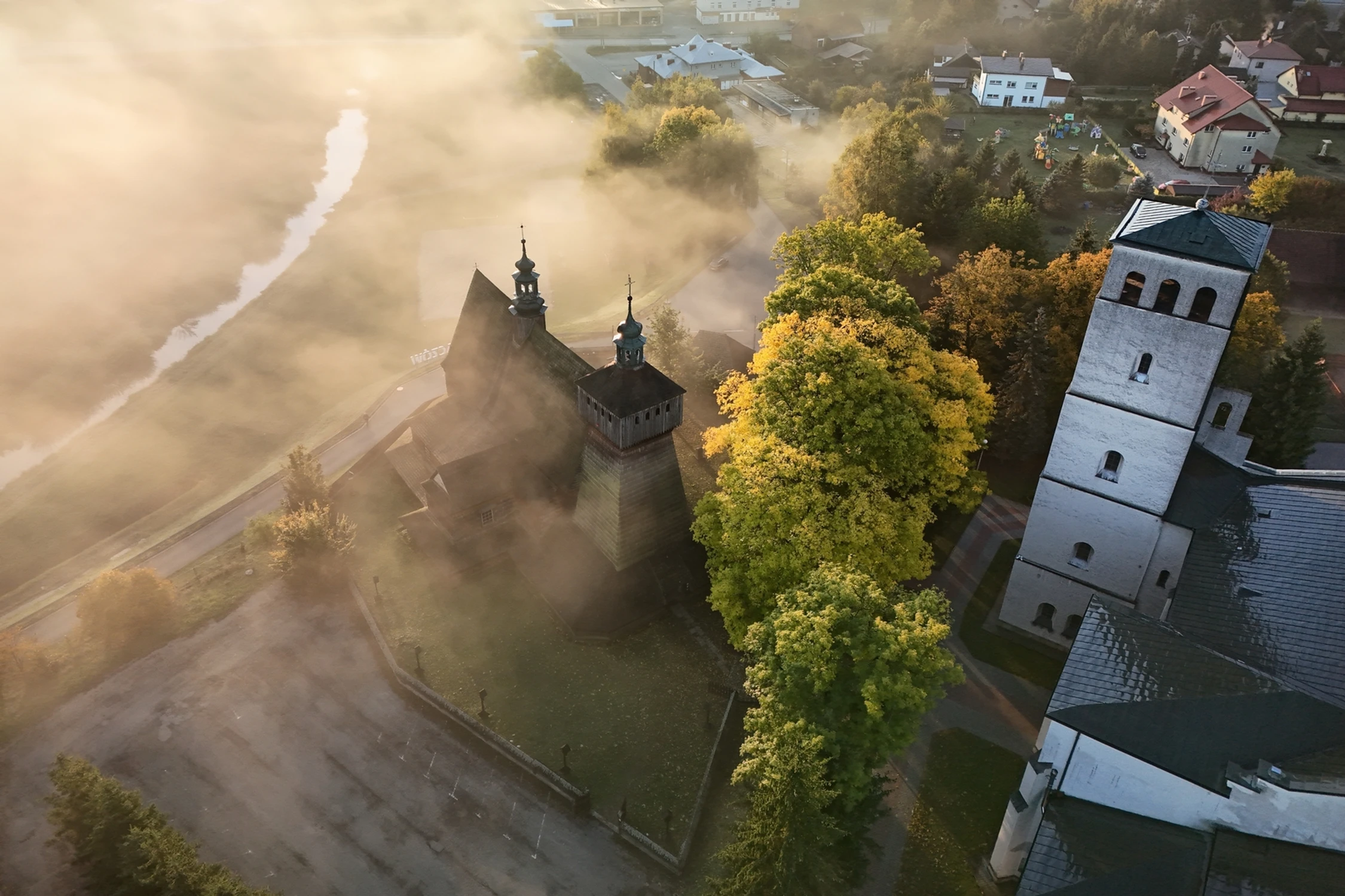 Haczów o poranku
