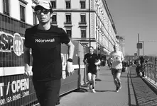 W POGONI ZA NORMALNOŚCIĄ