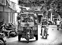 GOOD MORNING VIETNAM