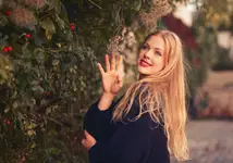 MIMOZAMI JESIEŃ SIĘ ZACZYNA . . .