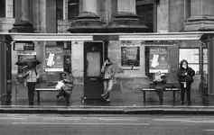 CZEKAJĄC NA WIECZNOŚĆ