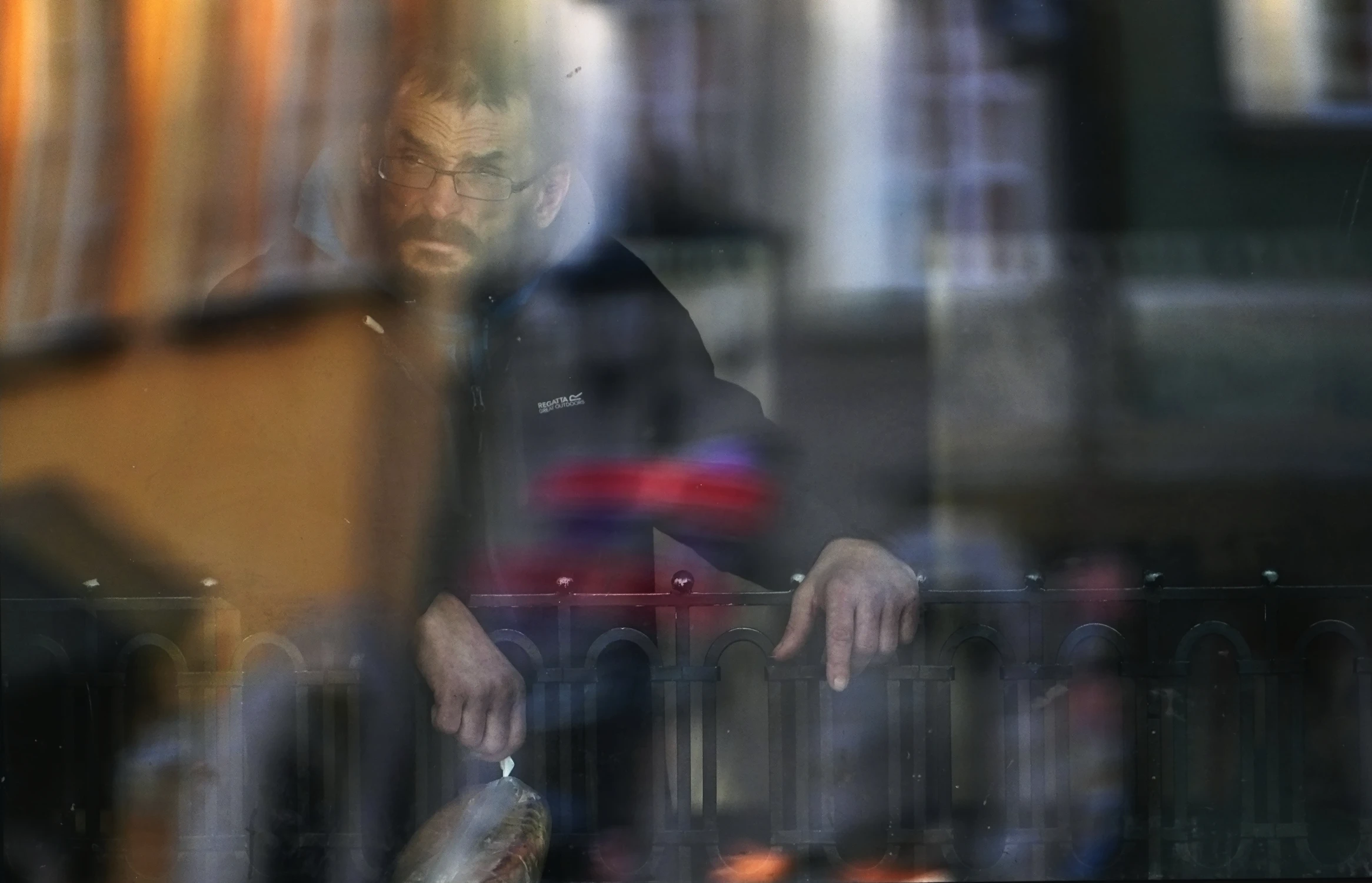 OPOWIEŚCI ZZA SZYBY II