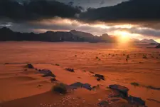 Poranek na Wadi Rum