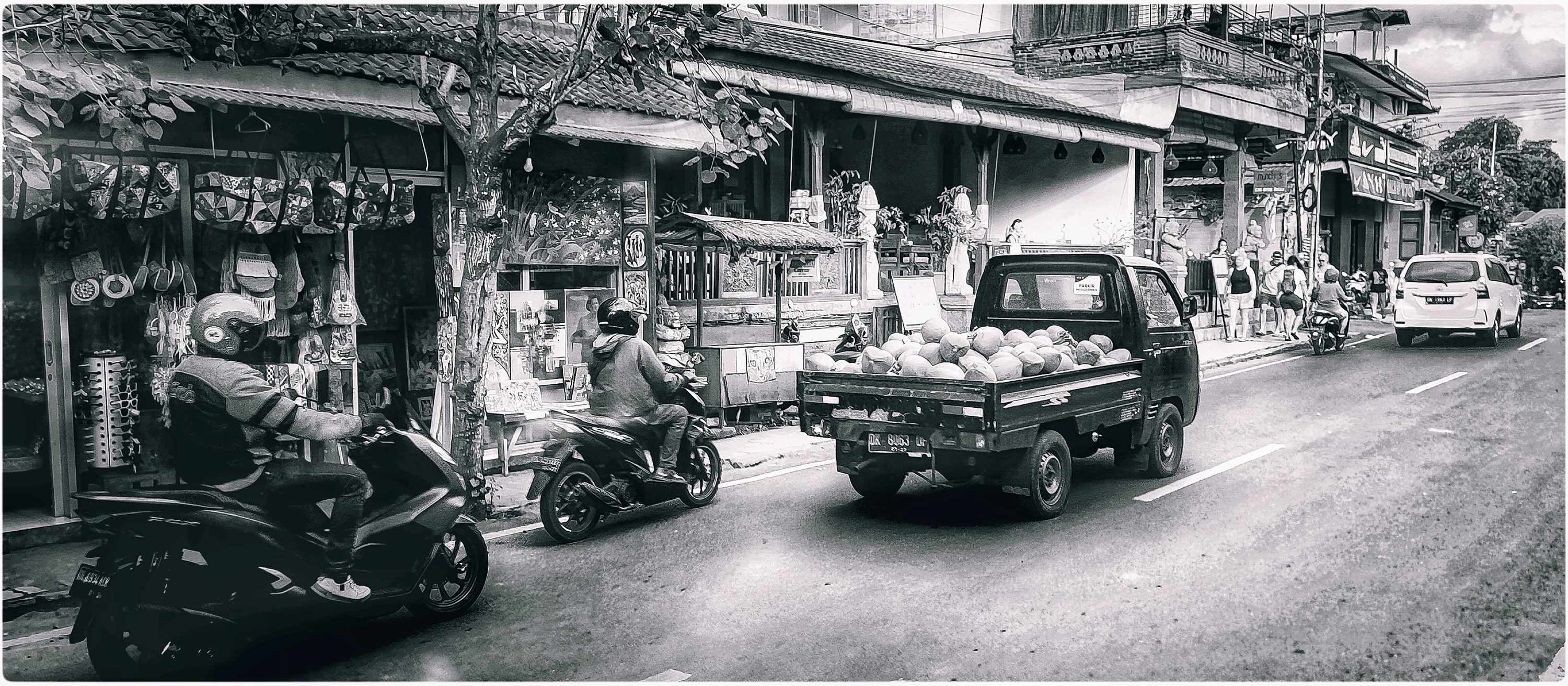 Kokosy.ulicami Ubud .