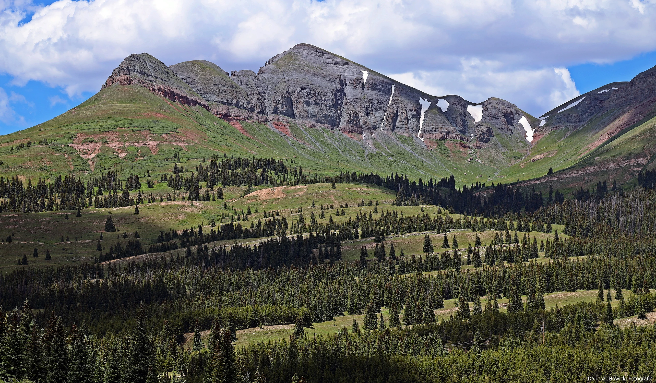  Pewnego  razu w Górach Skalistych