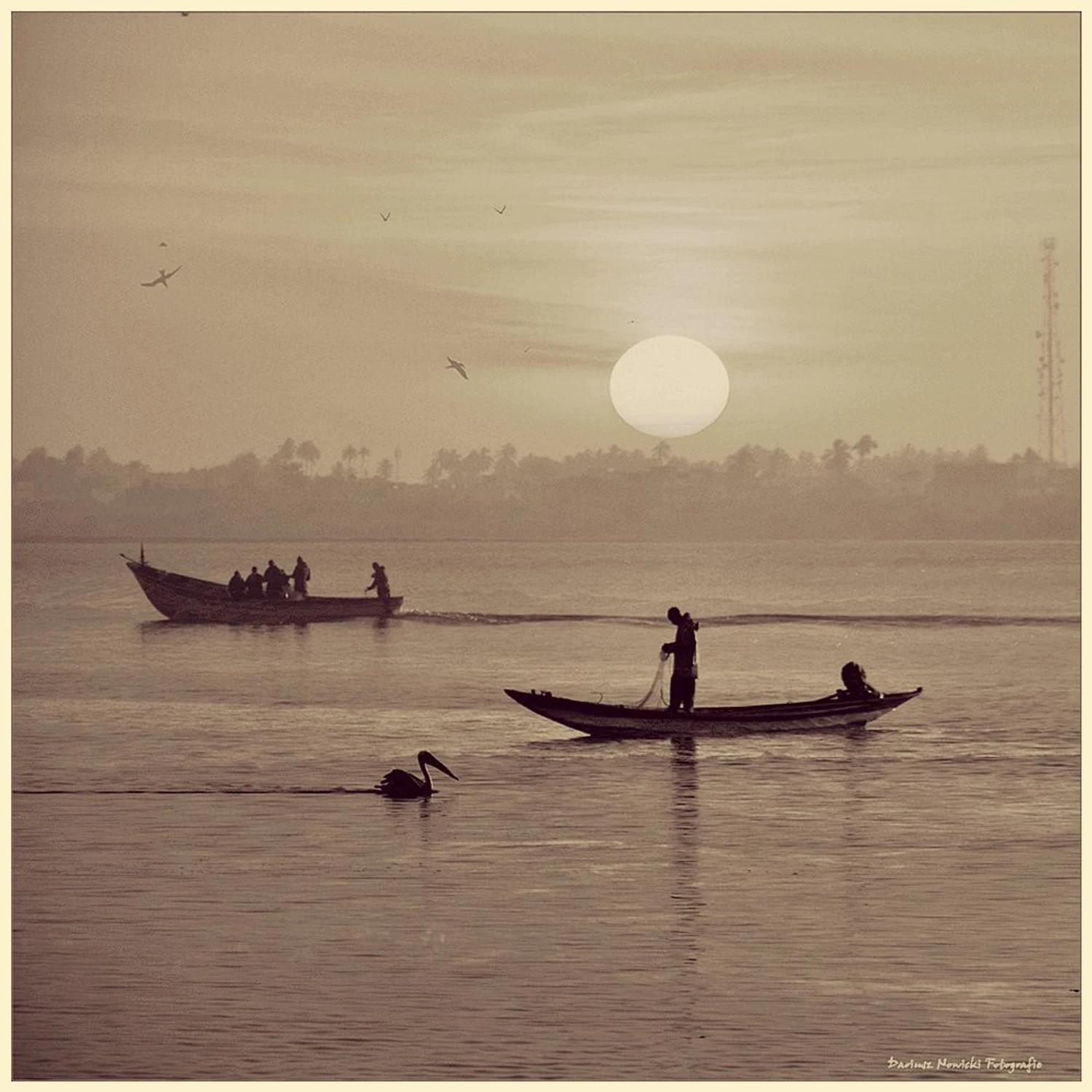 Poranek na rzece Senegal.