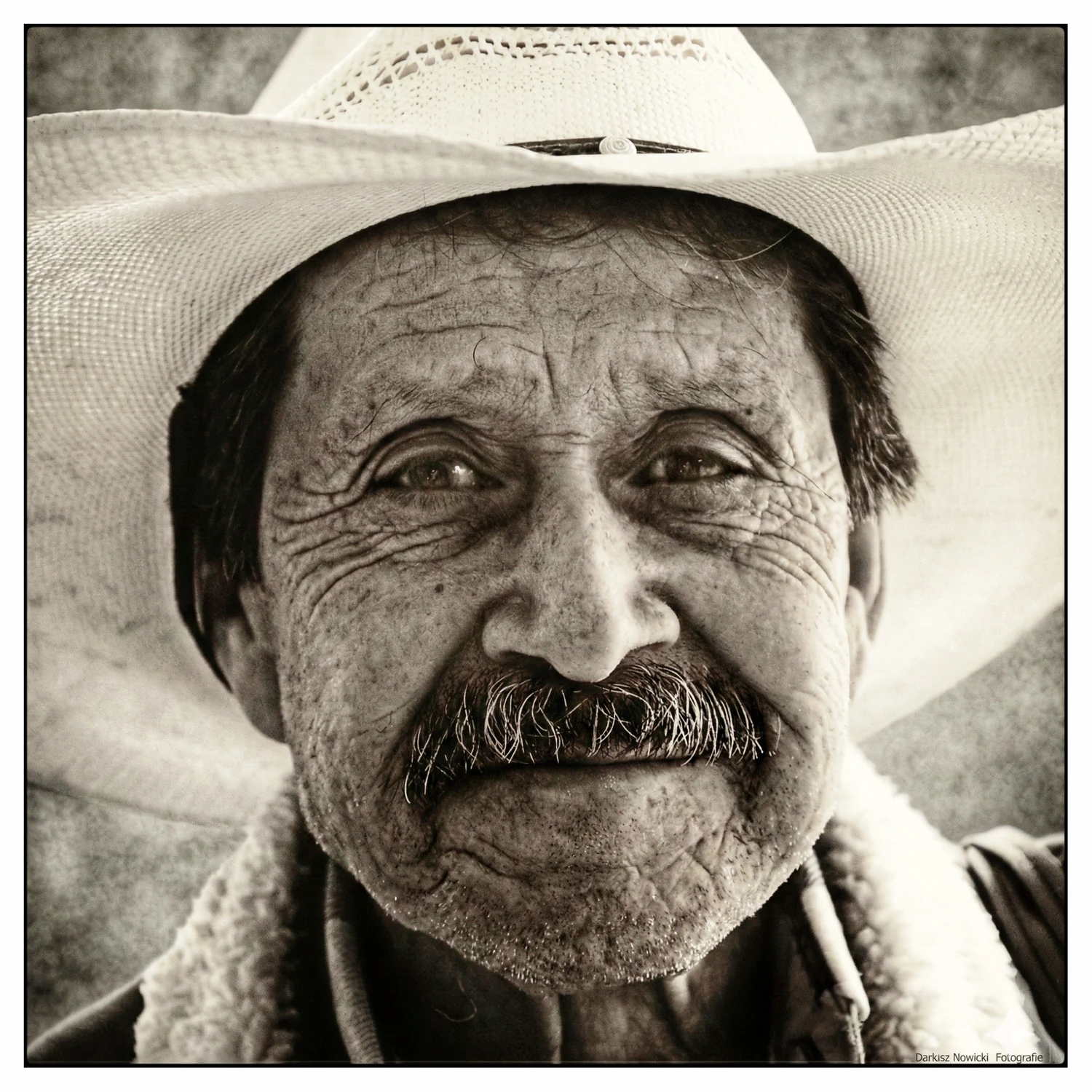 1000093467-Remastering