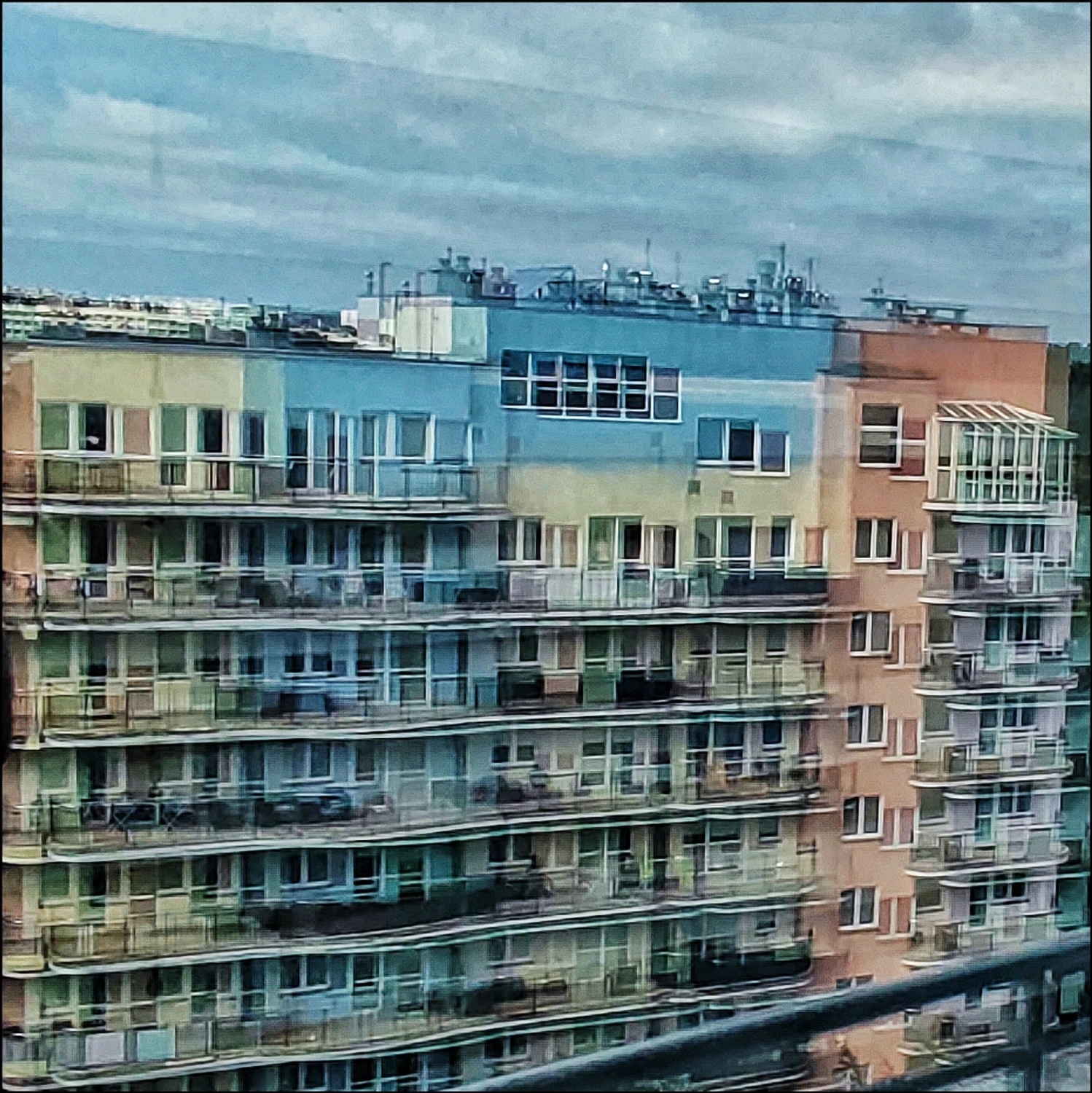 _20260713_światy równoległe