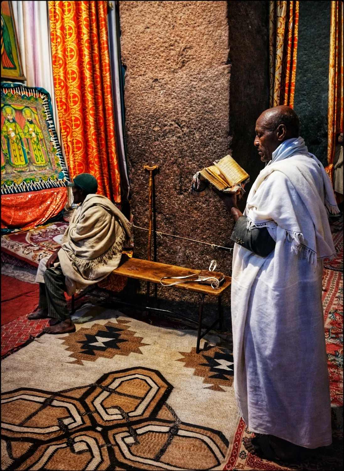 Czytając w języku gyyz. Lalibella 