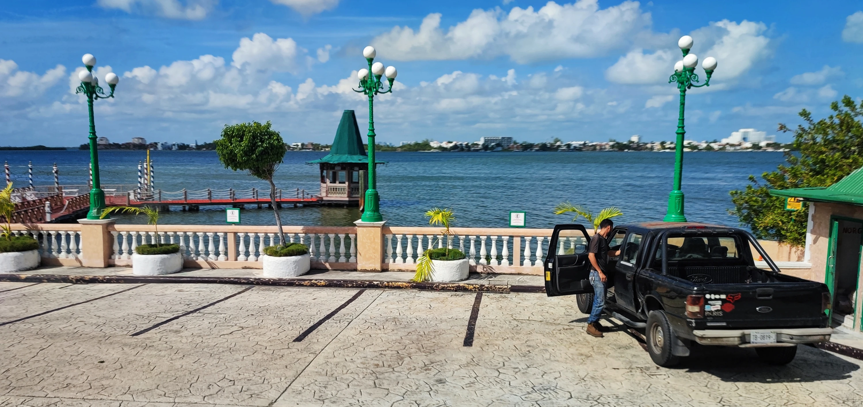 Aleja Kukulkan nad Zatoką Amerykańską .Cancun