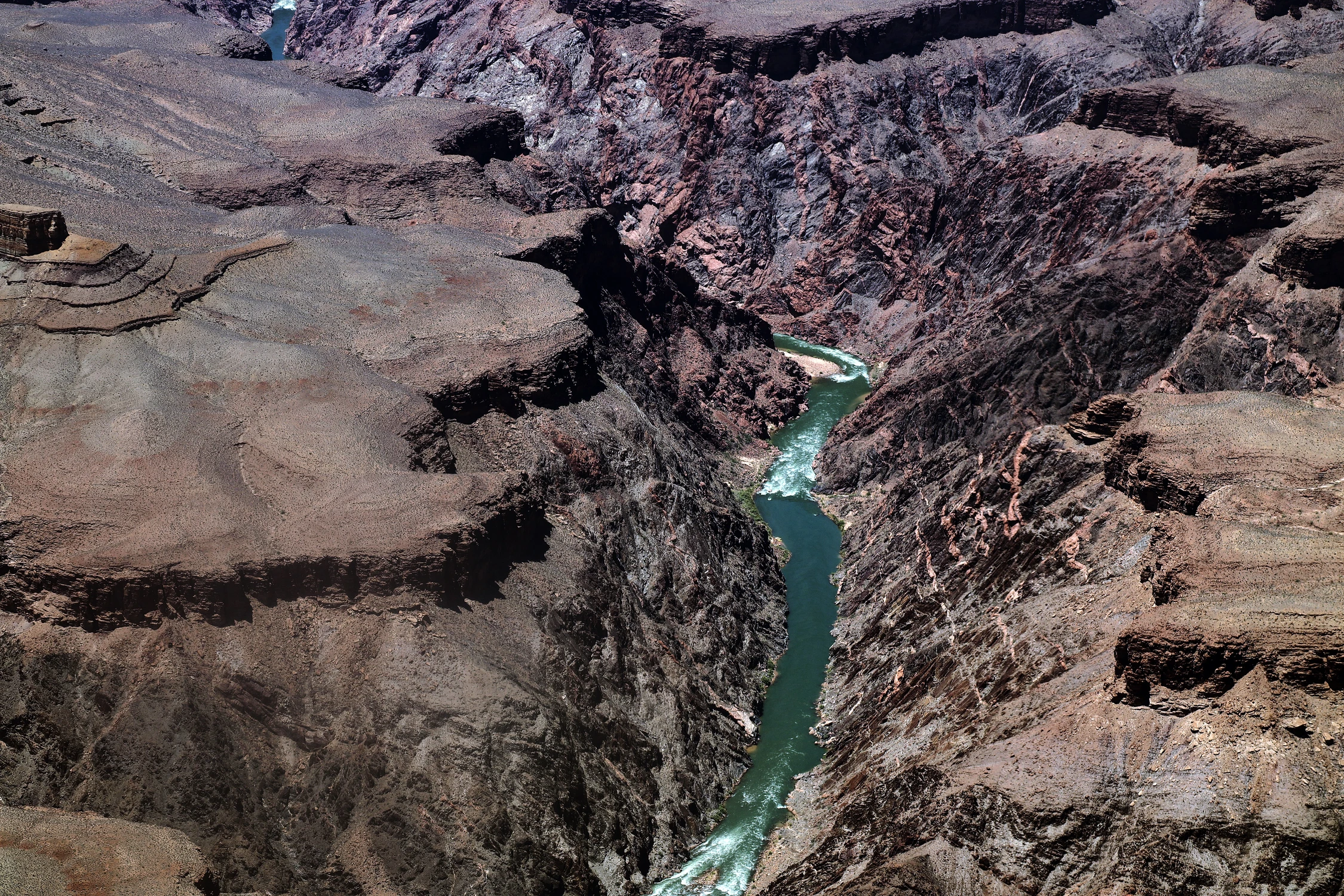 na dnie  płynie Kolorado