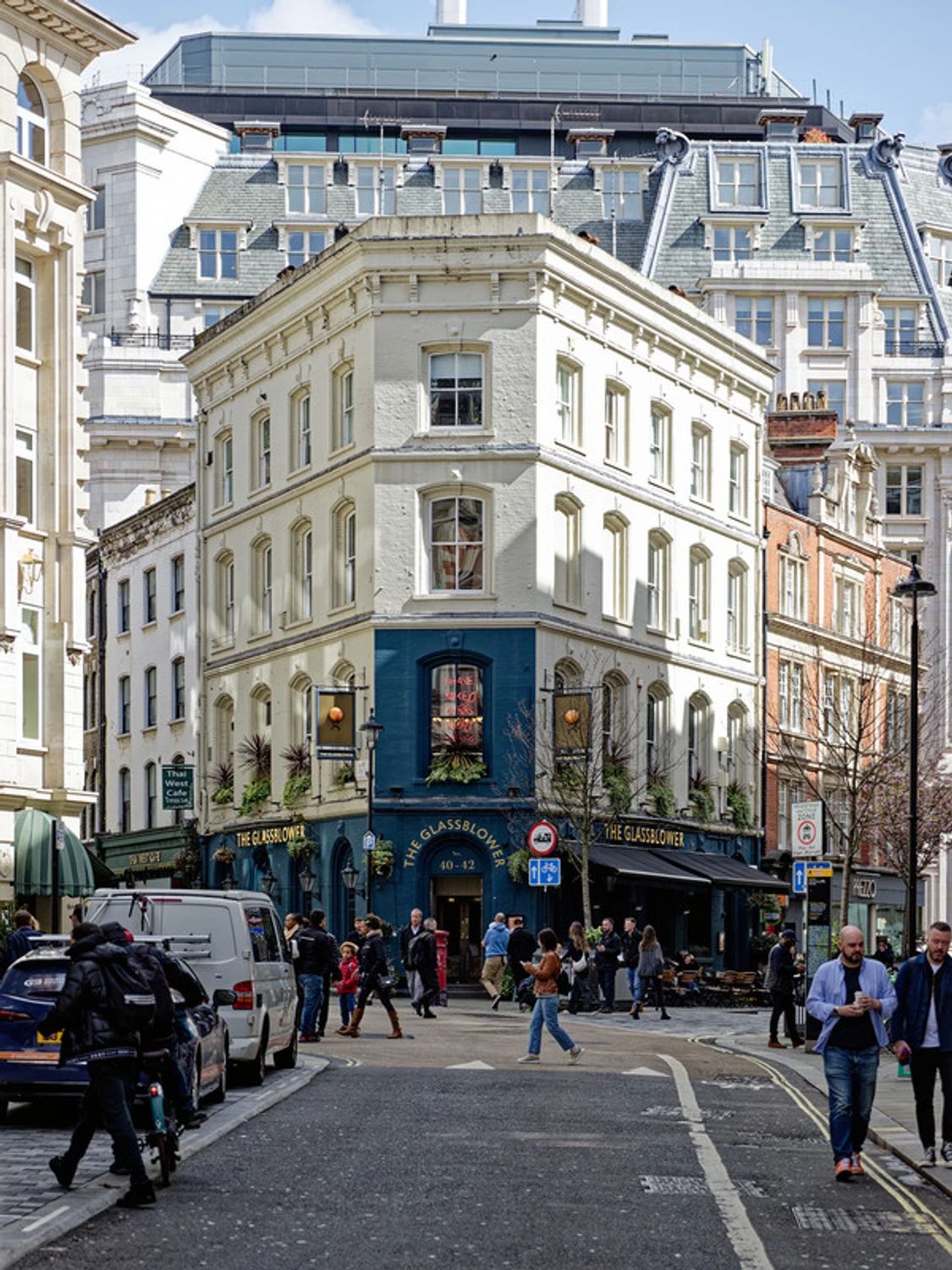 The Glassblower, w dzień...