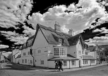 The Olde White Horse