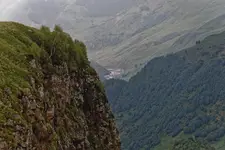 W górach Kaukaza. Gudauri