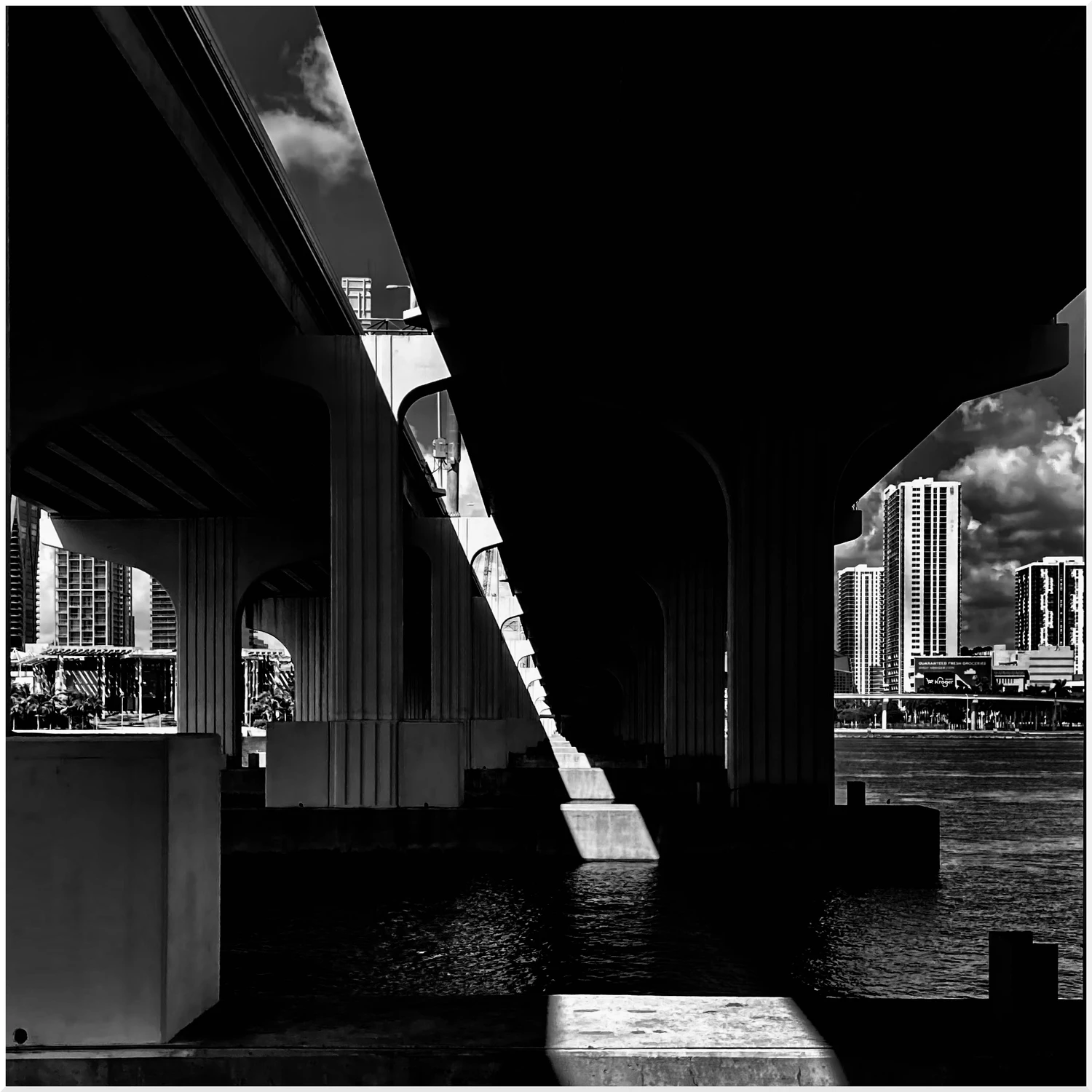 Geometry of Shadows