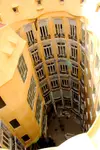 Podróże - Hiszpania - Barcelona - La Pedrera (Casa Mila ) A. Gaudiego