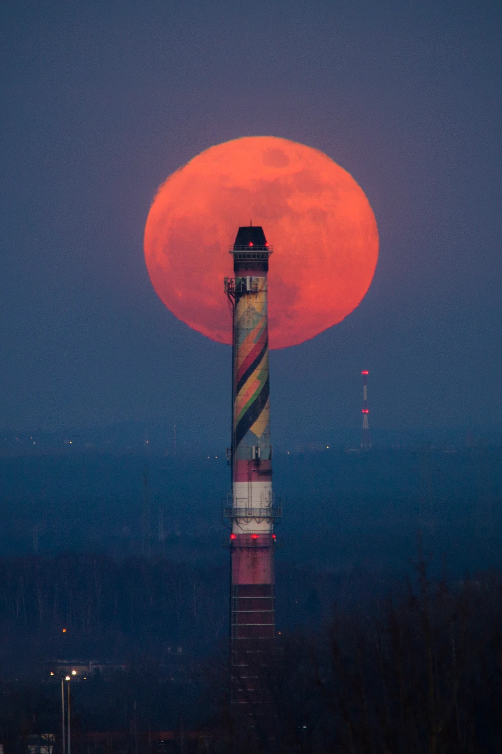 Pełnia robaczego księżyca 