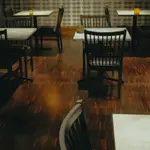 Inuti.