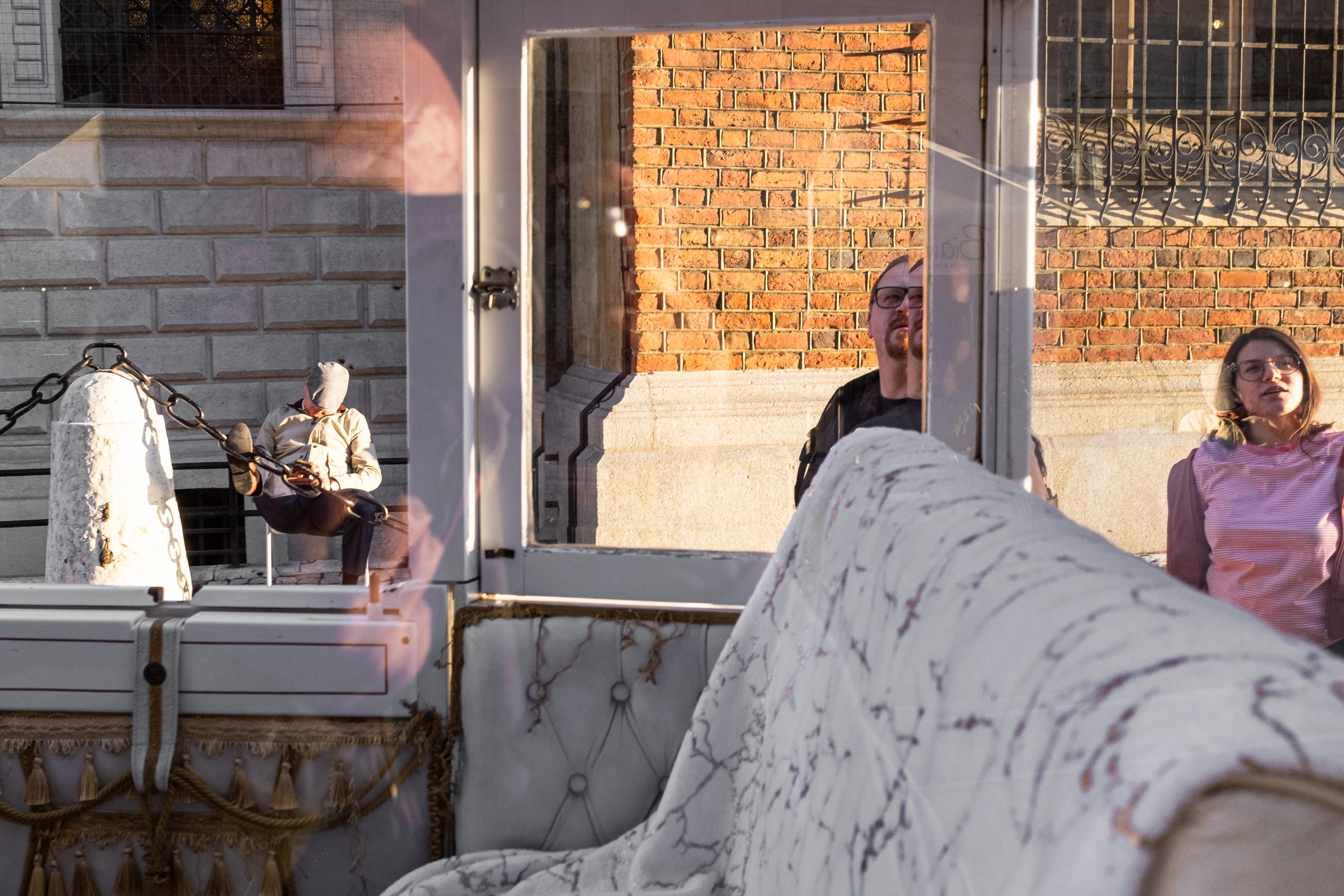 .