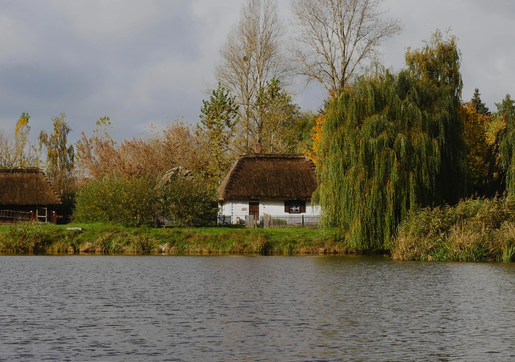 Mały biały domek
