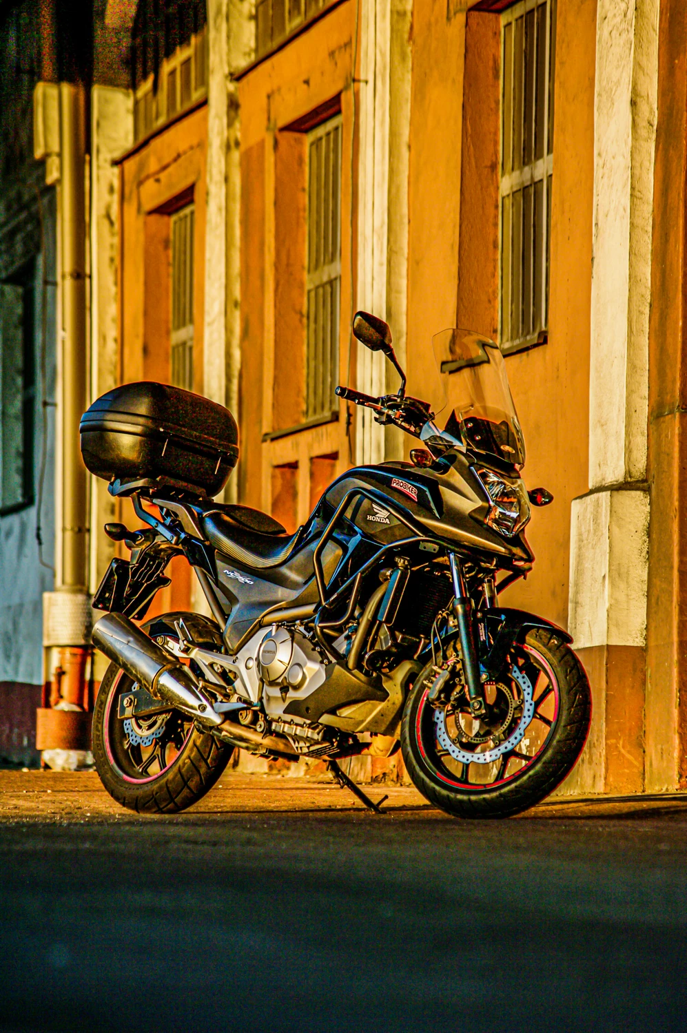 Honda NC700,