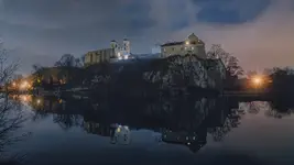Opactwo nocą