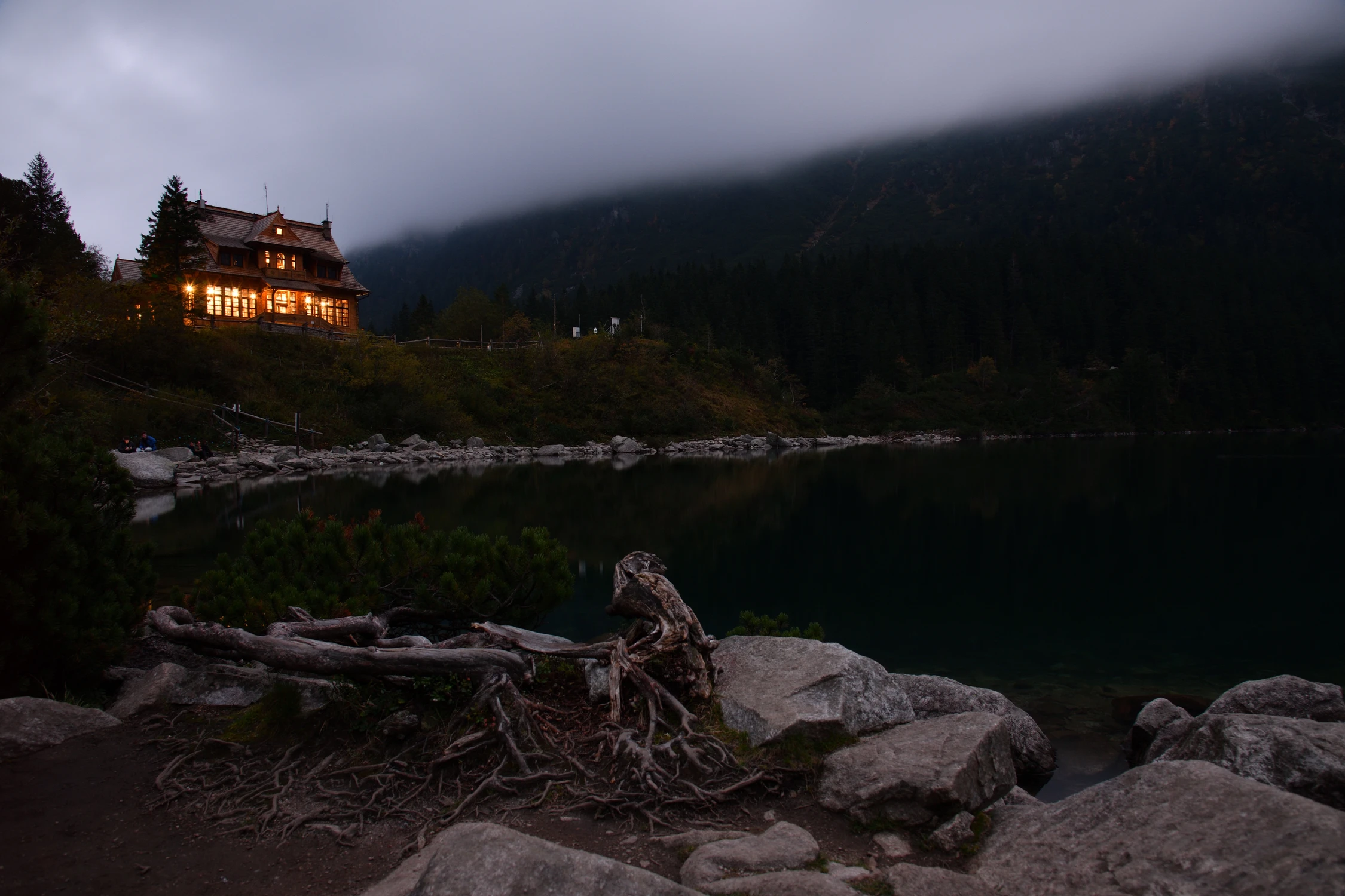 Schronisko przedwieczorne