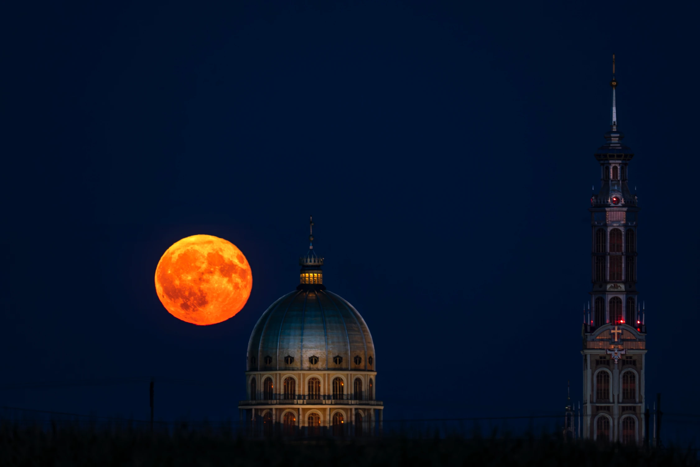 Stary Licheń pełnia II