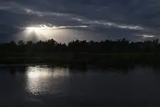 Światło nad brzegiem
