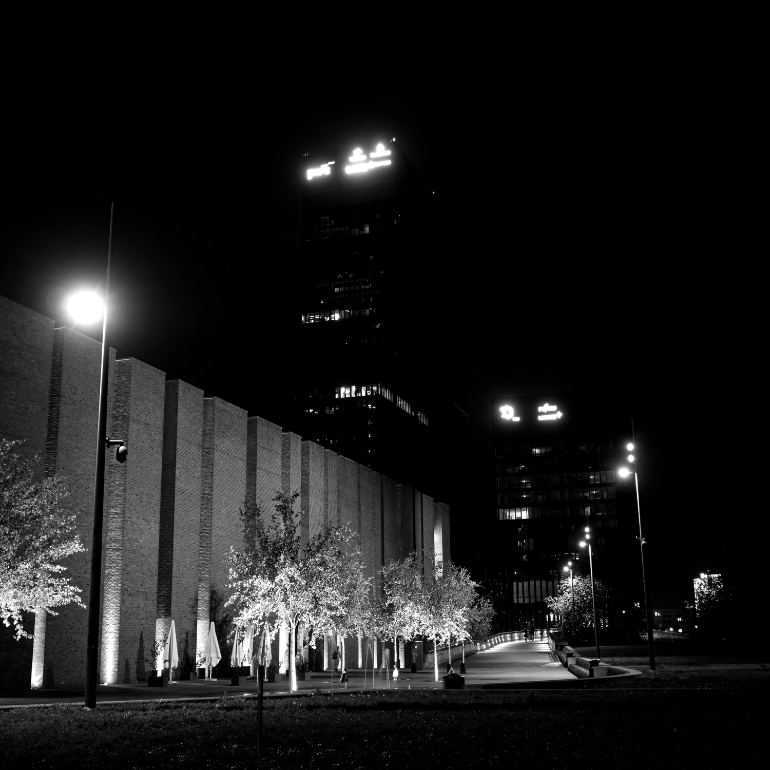 Katowice nocą