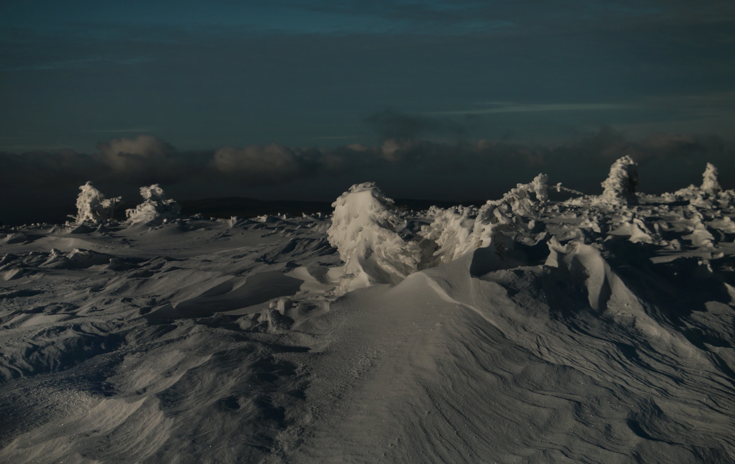 107 lat świetlnych stąd...