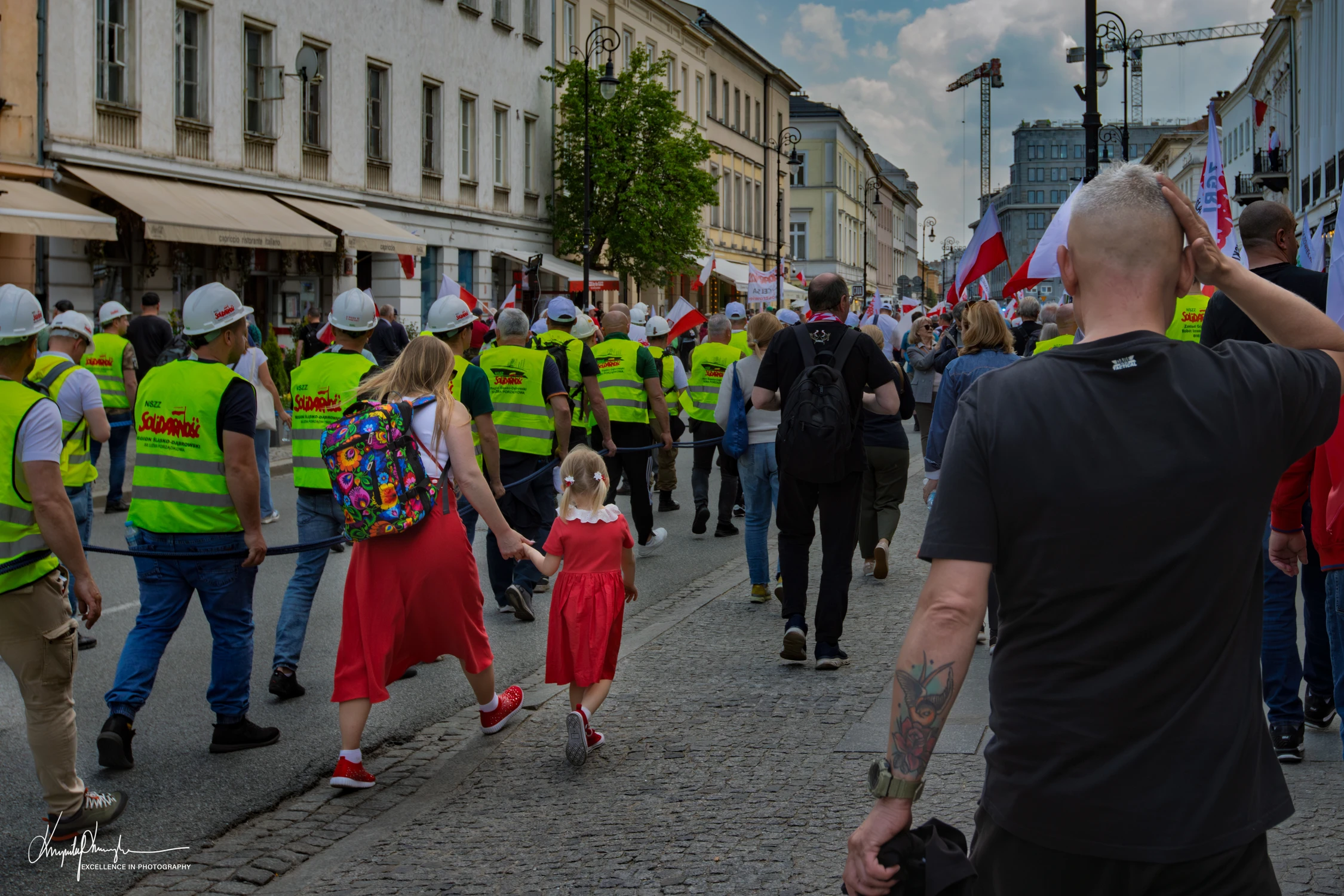 I duzi i mali też idą ..