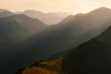 Taniec światła i cienia