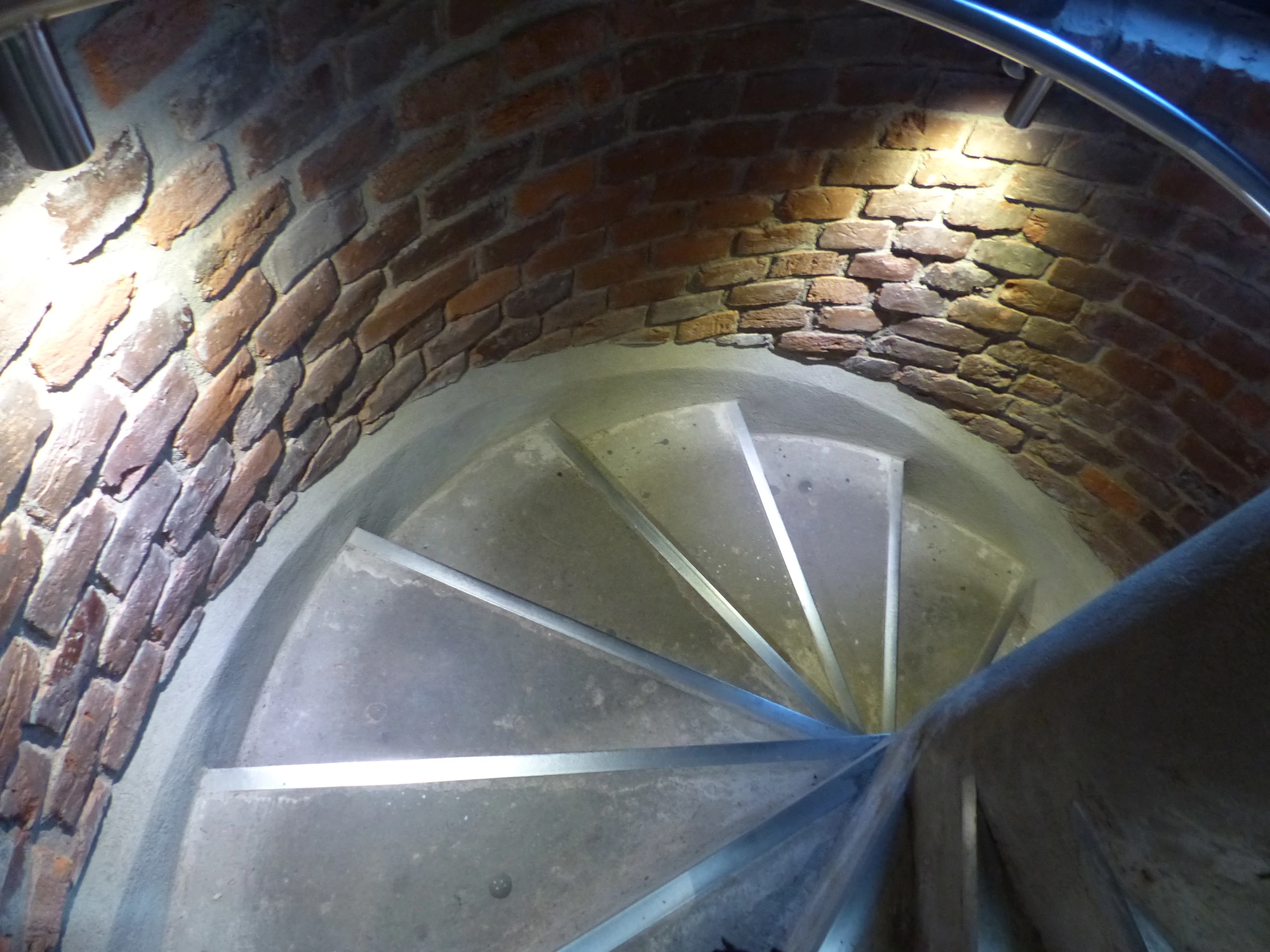 Zejście do Smoczej jamy.Kraków.