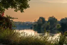 Mgła powoli snuje się nad Wisłą...