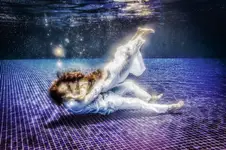Underwater Bride