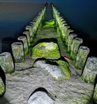 /\