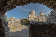 Ogrodzieniec 3