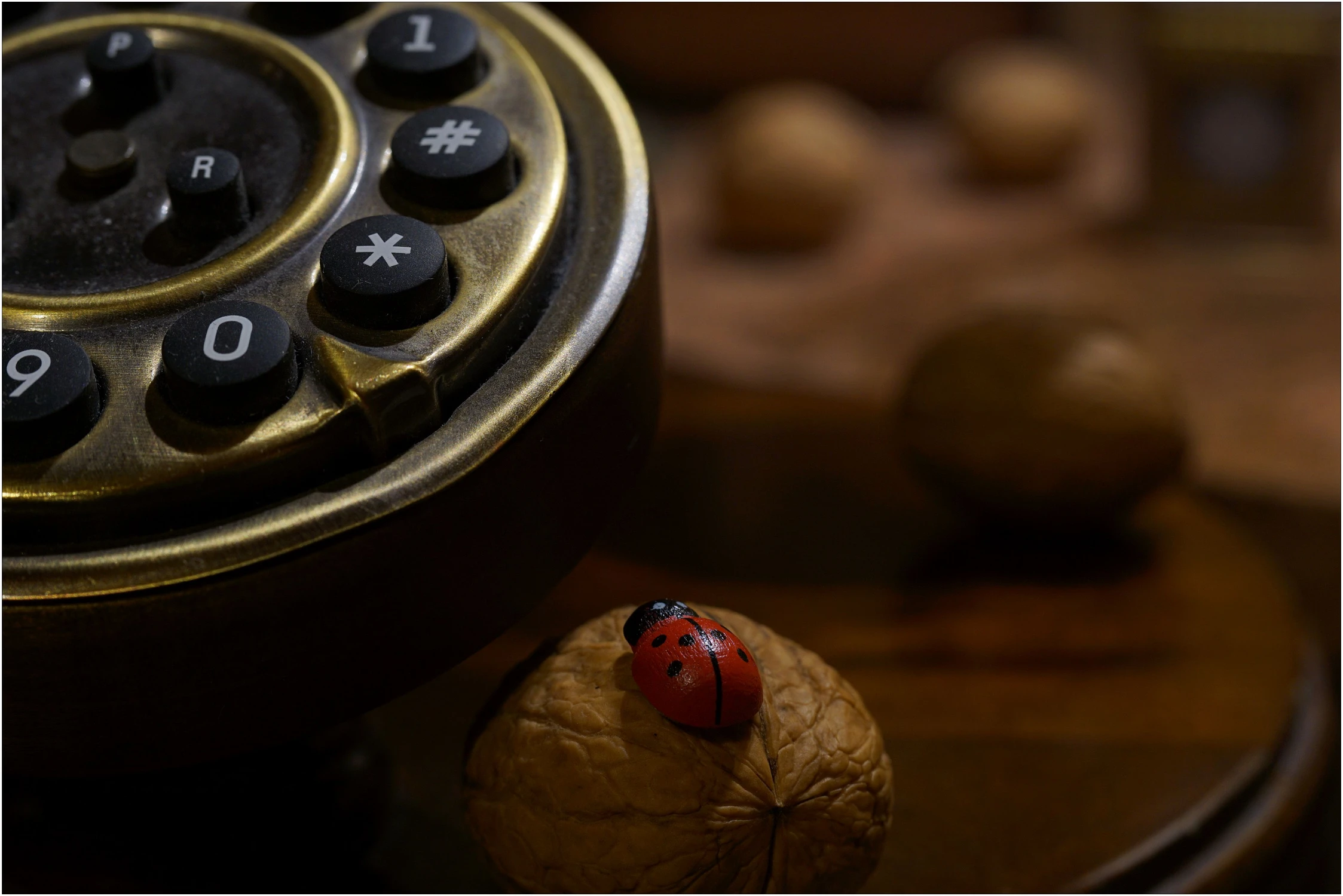 Przepraszam , czy mogę zadzwonić na miasto?