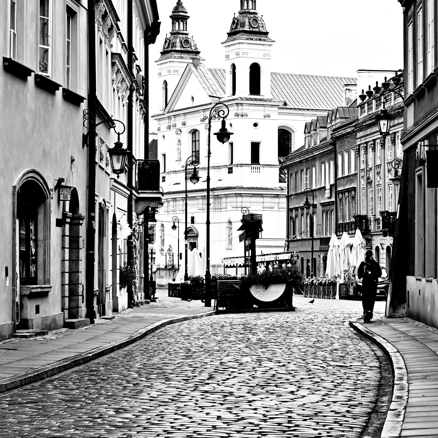 trzy kadry z ulicy Freta - III