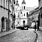 trzy kadry z ulicy Freta - III