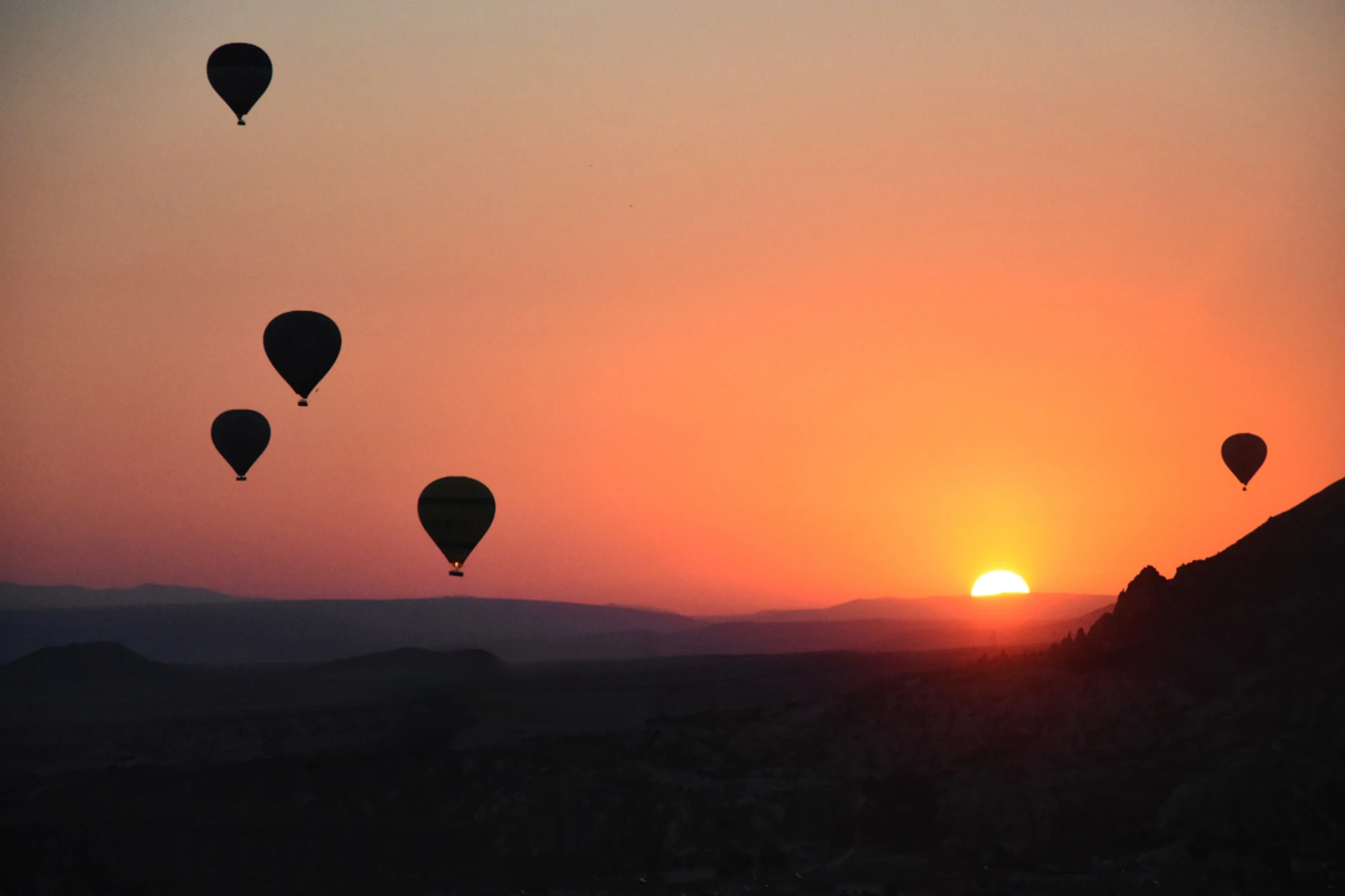 świt nad Kapadocją